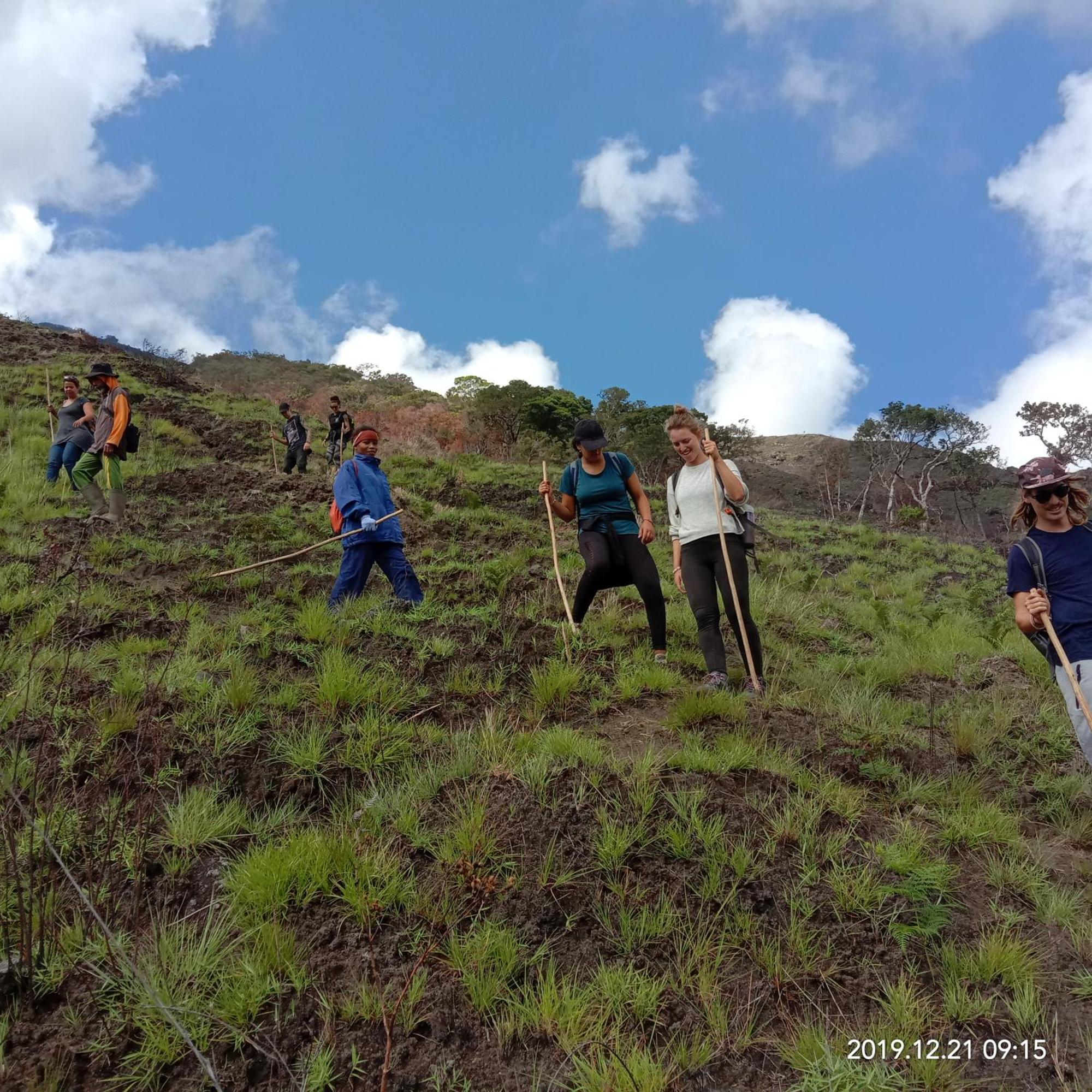 Home Stay Wolokoro Ecotourism Bajawa Δωμάτιο φωτογραφία