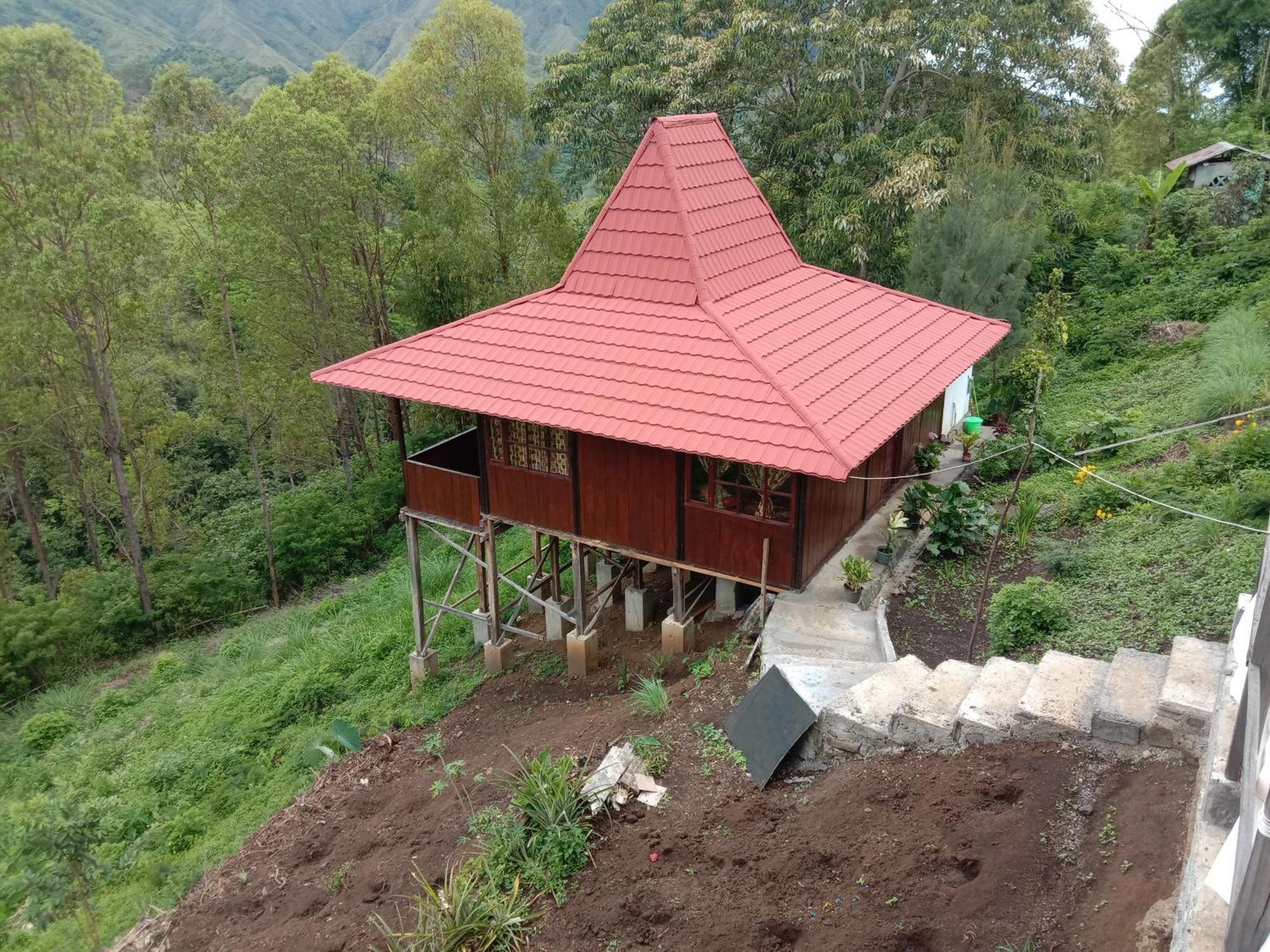 Home Stay Wolokoro Ecotourism Bajawa Δωμάτιο φωτογραφία